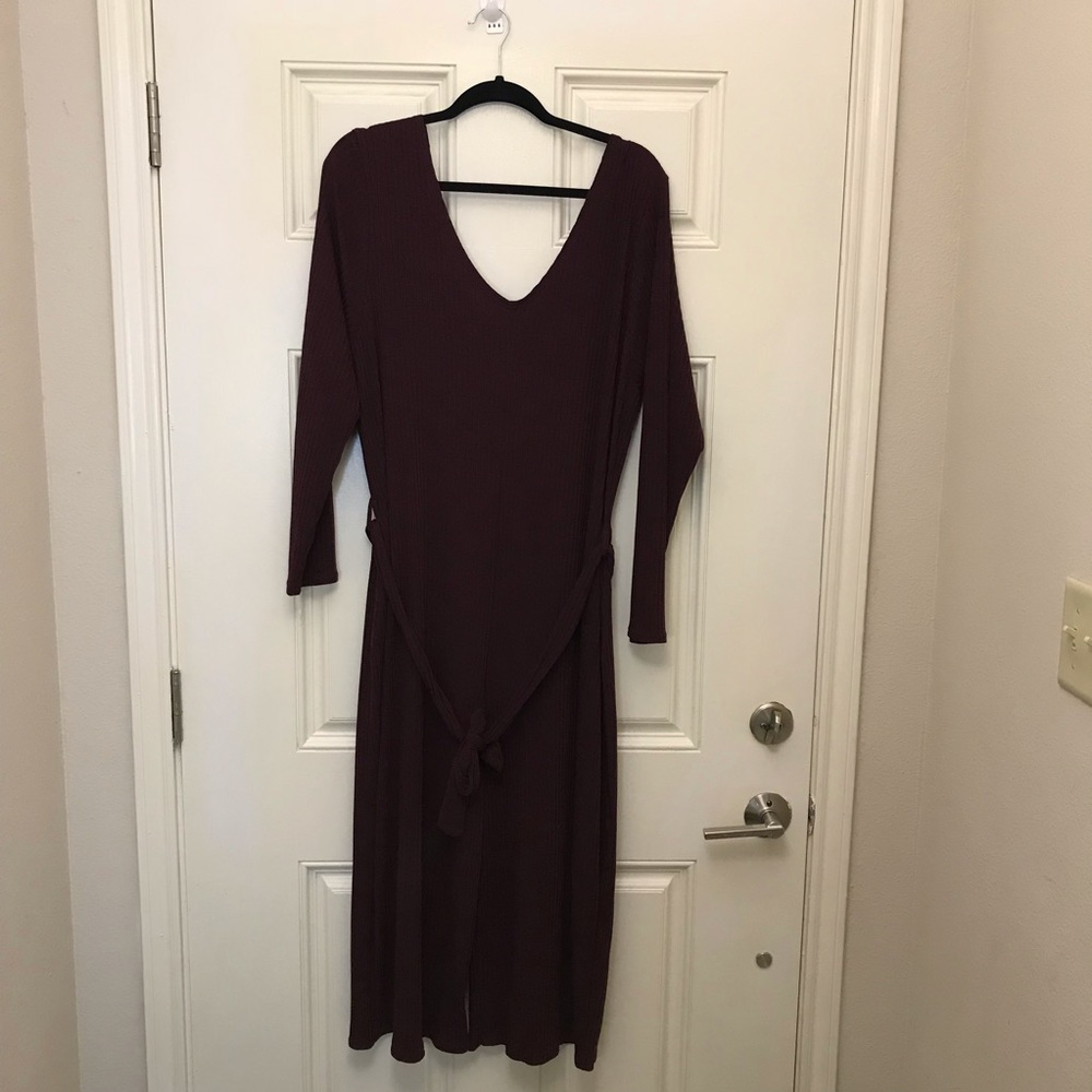 NWT Boohoo Plum 3/4 Sleeves Culottes Jumpsuit